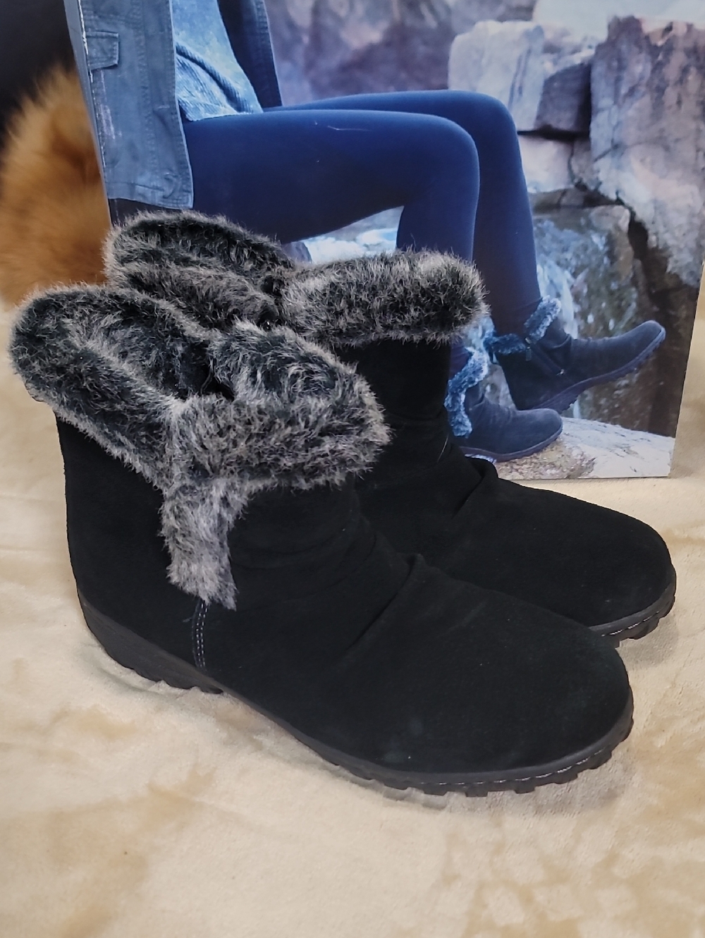 Khombu Black Faux Fur Cuff Winter Ankle Boots